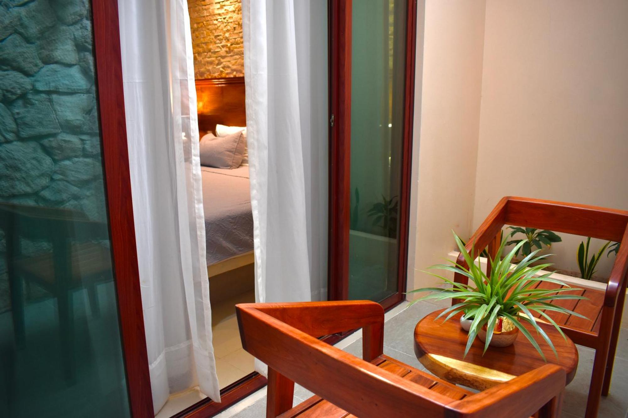 El Zaguan Colonial By Guruhotel Valladolid  Exteriör bild