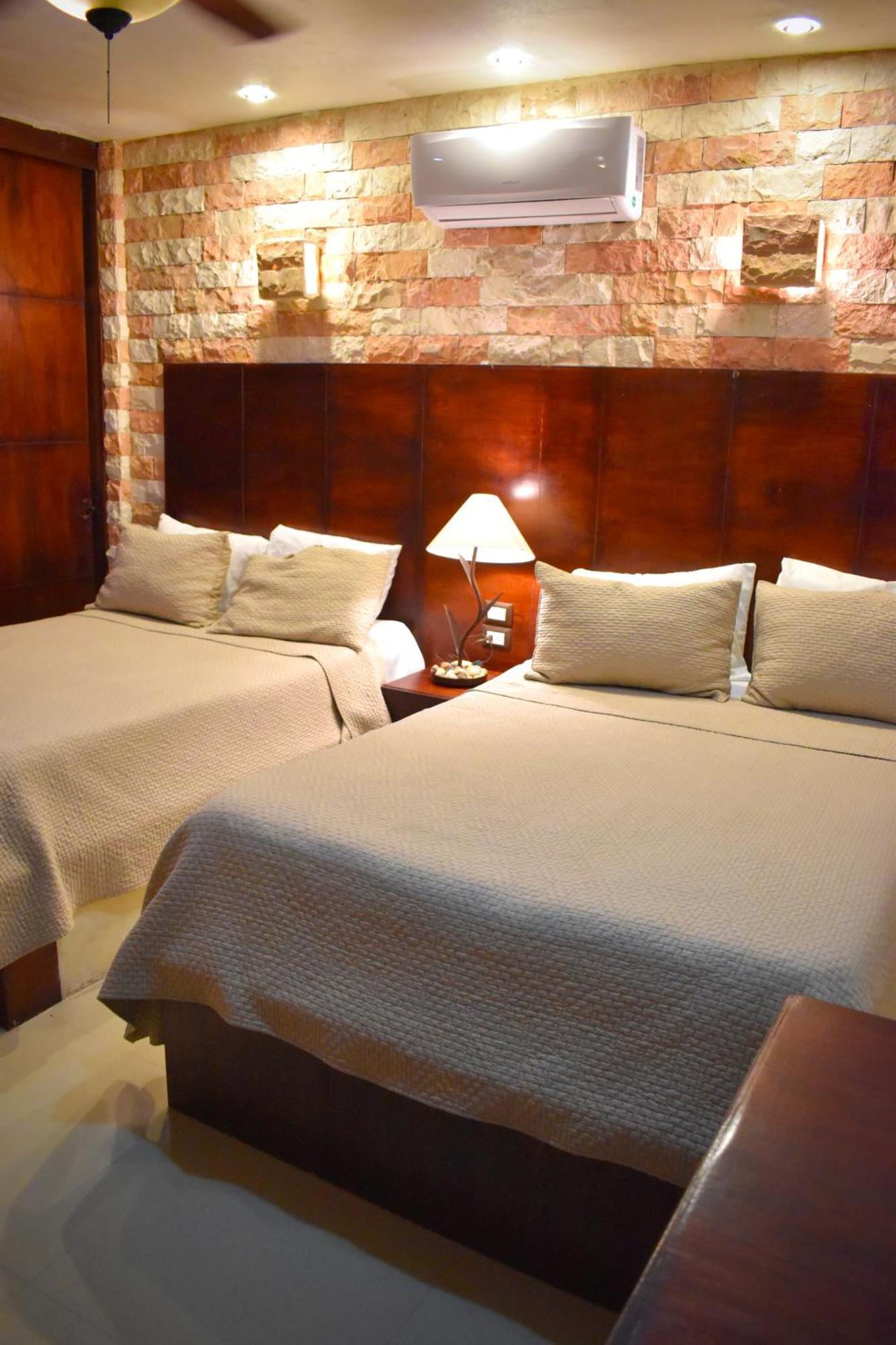 El Zaguan Colonial By Guruhotel Valladolid  Exteriör bild