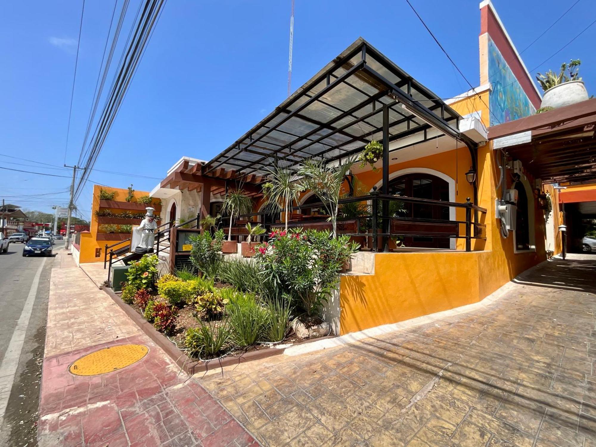 El Zaguan Colonial By Guruhotel Valladolid  Exteriör bild
