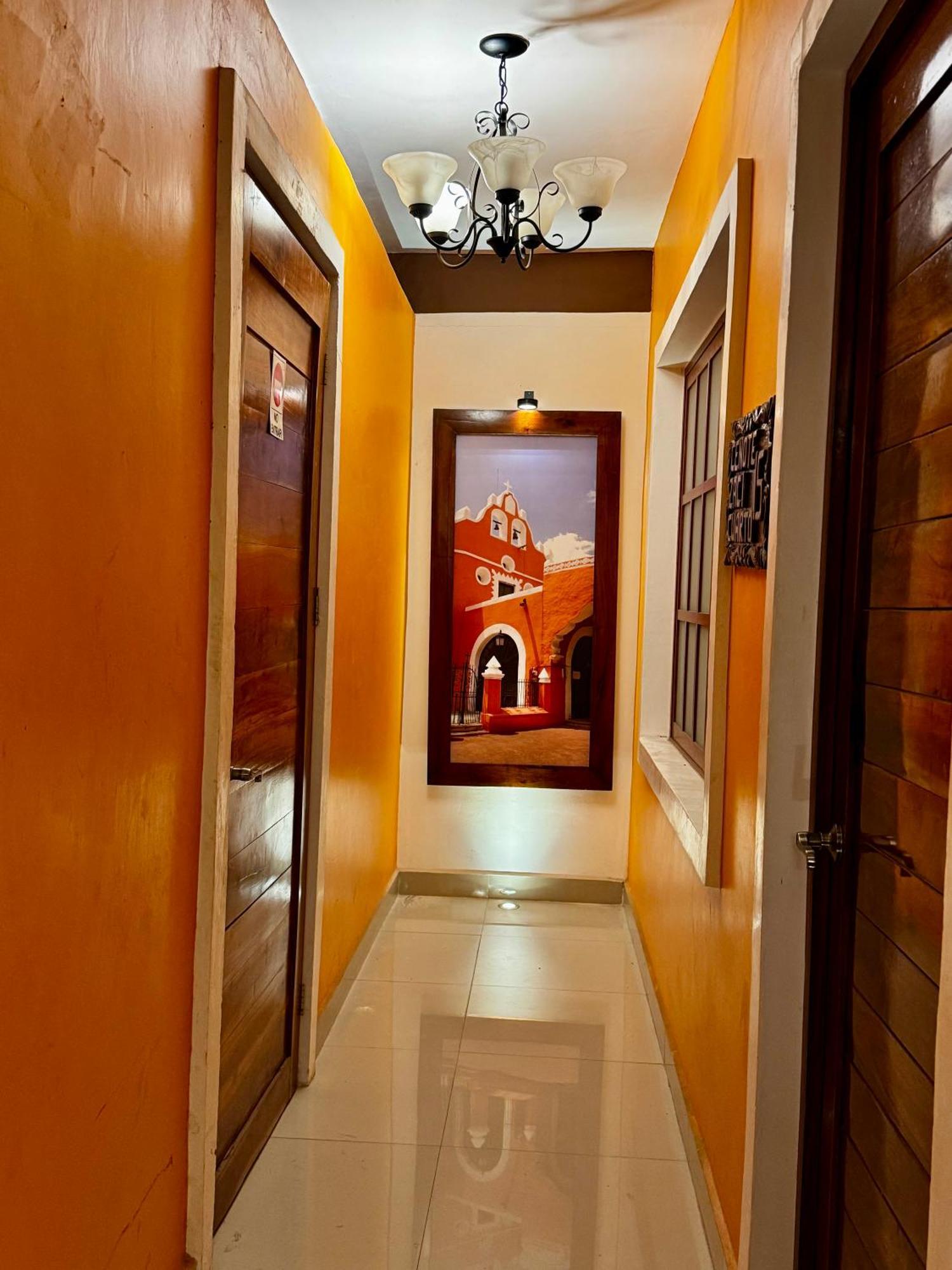 El Zaguan Colonial By Guruhotel Valladolid  Exteriör bild